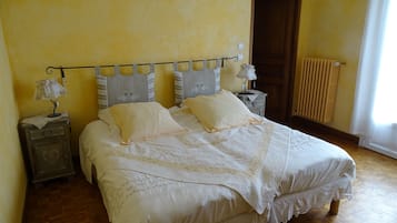 1 Schlafzimmer, Zimmersafe, kostenloses WLAN, Bettwäsche