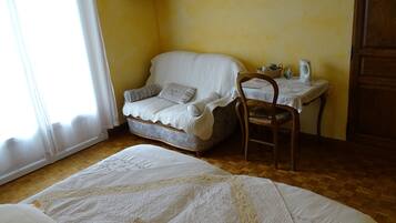 1 Schlafzimmer, Zimmersafe, kostenloses WLAN, Bettwäsche