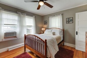 2 Schlafzimmer, Bügeleisen/Bügelbrett, WLAN, Bettwäsche