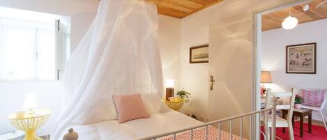 1 Schlafzimmer, Bügeleisen/Bügelbrett, kostenloses WLAN, Bettwäsche