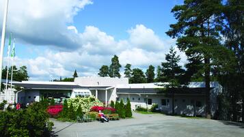 Fachada de la propiedad