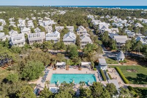 Exterior - Cozy WaterColor Condo - 3rd Floor Unit, Steps to Beach Club & Seaside, Bikes! (Santa Rosa Beach)
