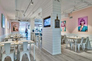 用餐