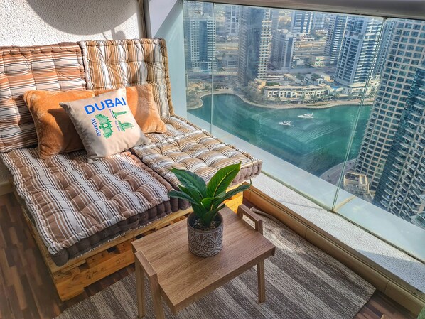 Deluxe Room | Terrace/patio
