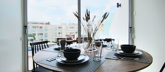 Phaedrus Living: Seaside Junior suite Lighthouse 63