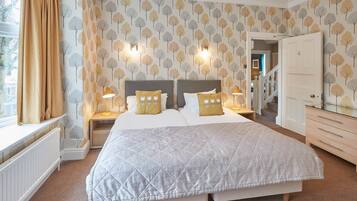 Hus | 7 soveværelser, strygejern/strygebræt, gratis Wi-Fi, sengetøj