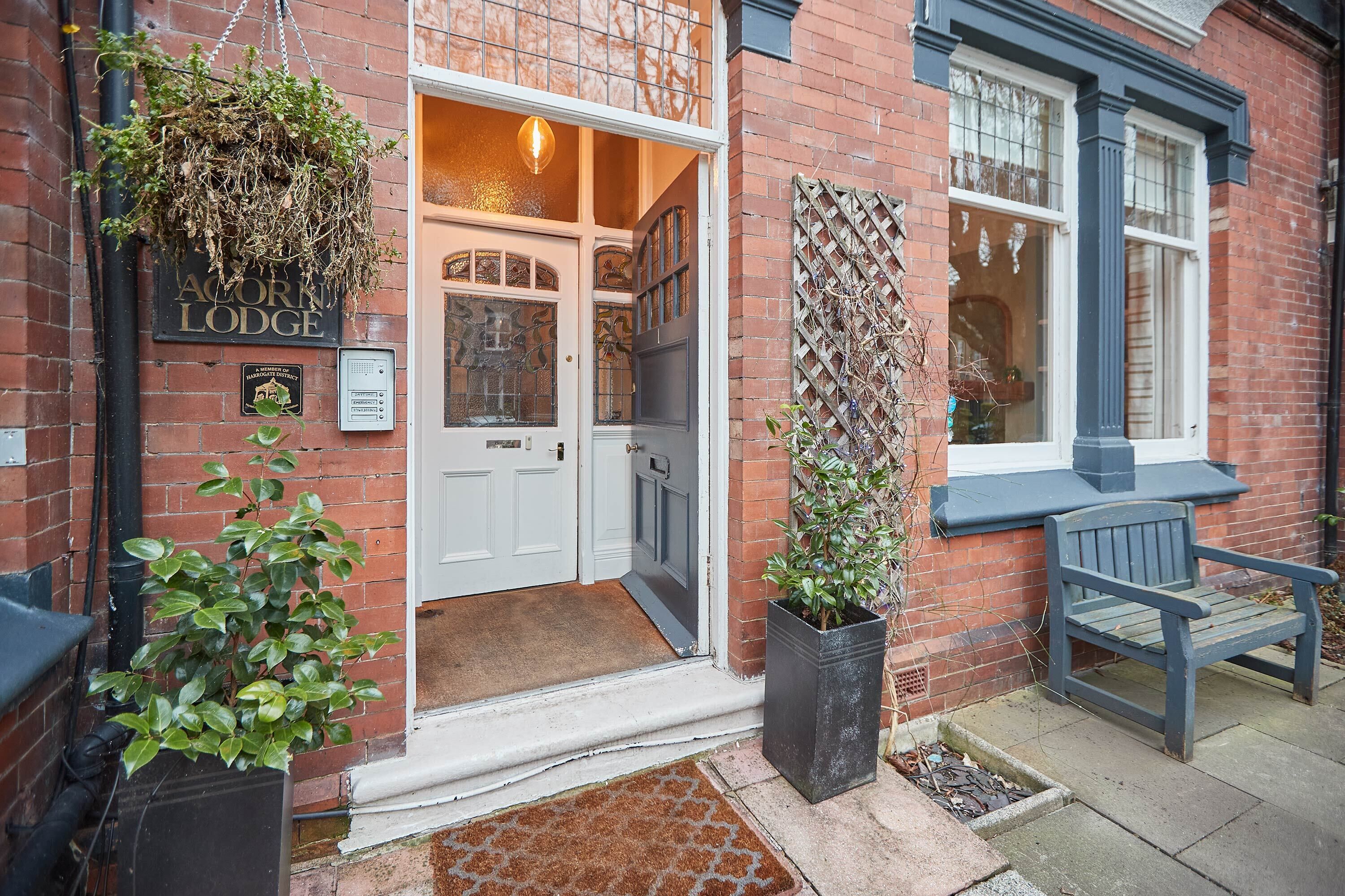 Overnatningsstedets indgangsparti