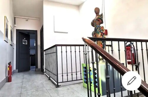 Nuit Tendance à Mâcon 3 - 2 Adultes et 2 Enfants