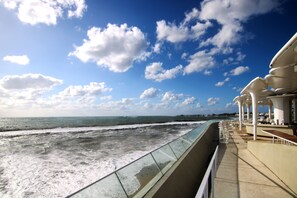 Exterior - Limnaria 123: Seaside Romantic Flat (Paphos)