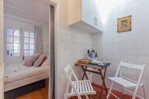 1 quarto, ferros/tábuas de passar roupa, Wi-Fi de cortesia