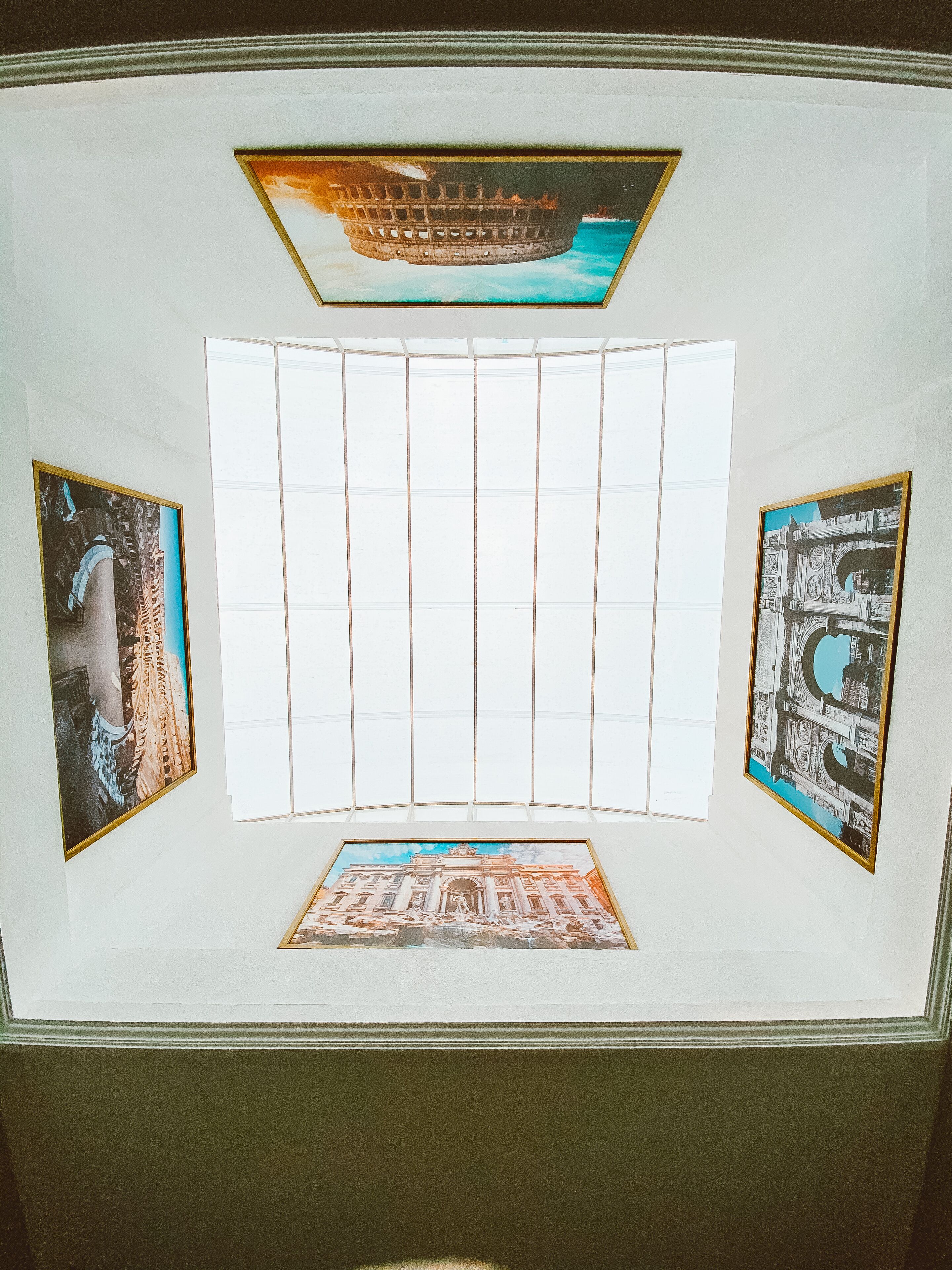 handrails in stairways