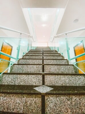 Kaiteet portaikoissa