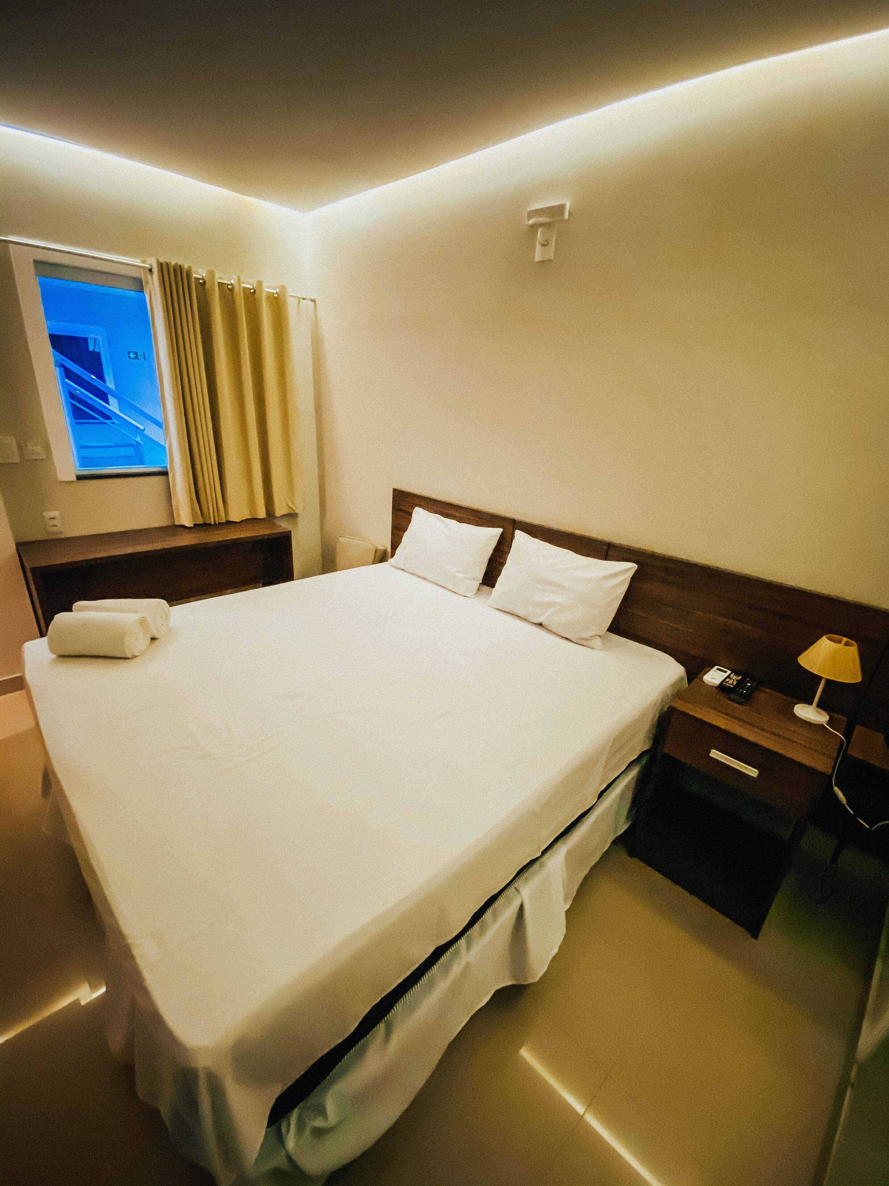 standard room | desk, free wifi, bed sheets