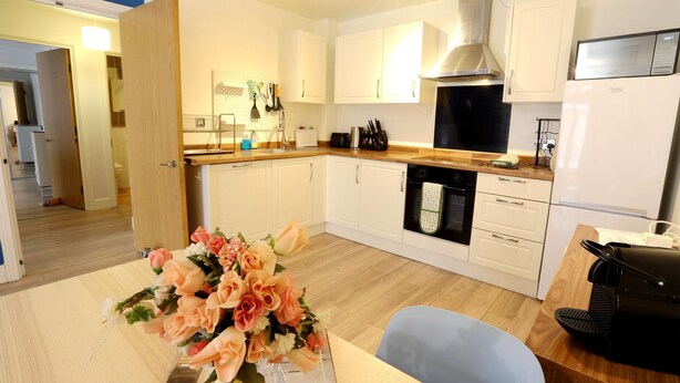 Premier Apartment, 2 Bedrooms | Private kitchen | Toaster, coffee grinder, cleaning supplies, freezer - Birmingham Postbox Premier Home Stay (Birmingham)