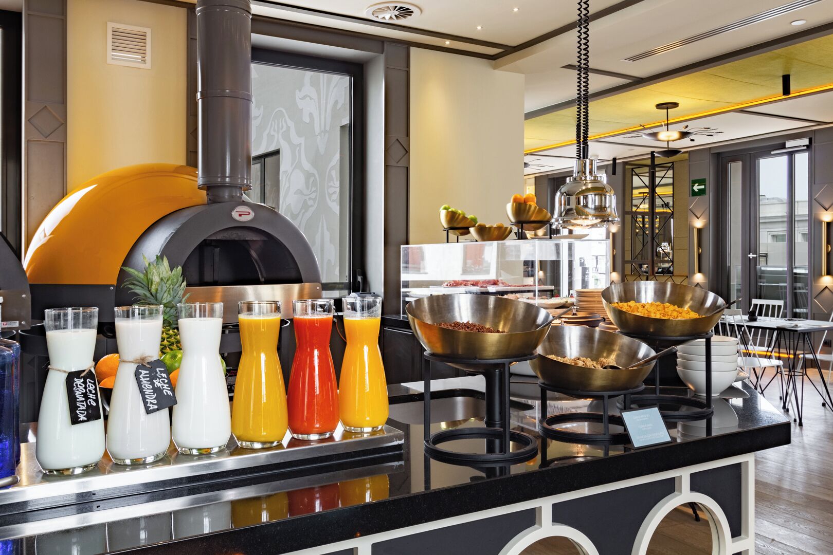 daily buffet breakfast (eur 20 per person)
