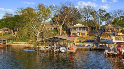Private Boat Slip| Lakefront | Putting Green | Firepit