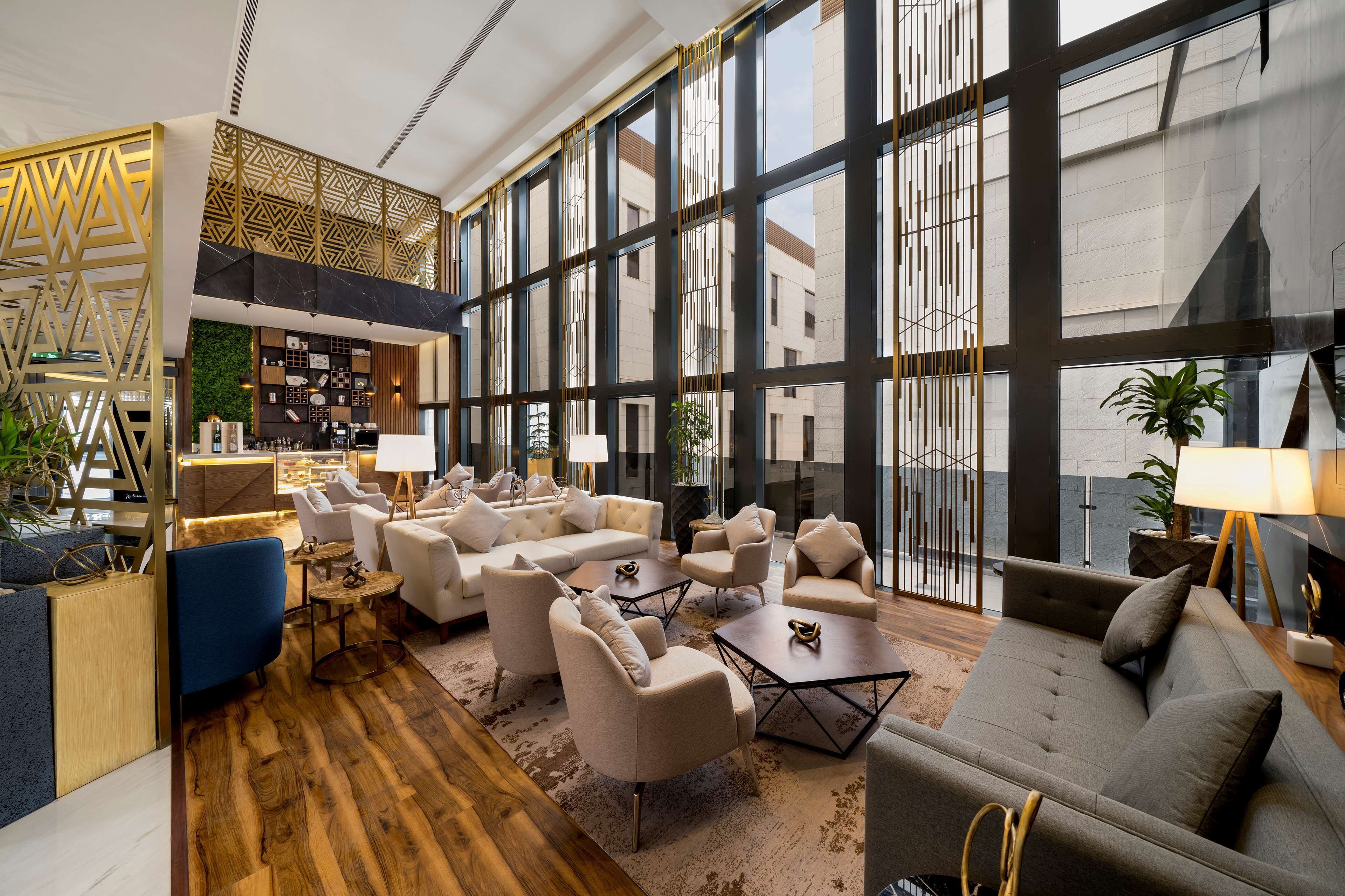 Cà phê và/hoặc dụng cụ pha