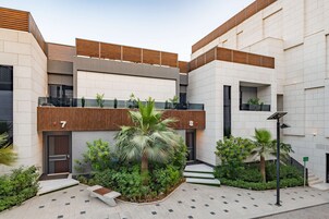 Villa, 3 Bedrooms | Exterior