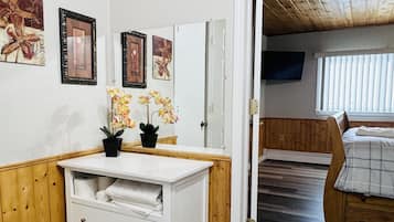 4 Schlafzimmer, kostenloses WLAN, Bettwäsche