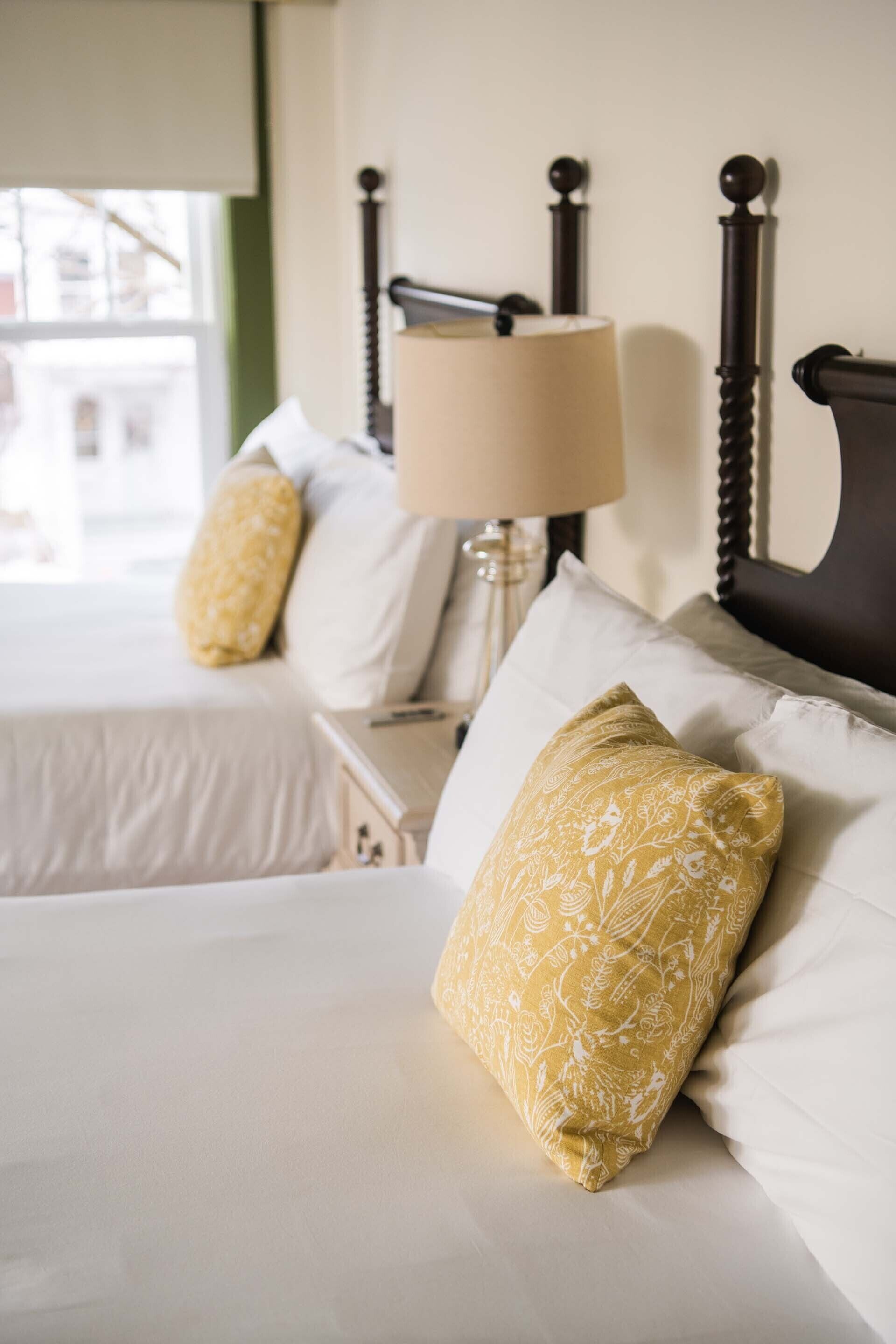 standard two double | egyptian cotton sheets, premium bedding, free wifi, bed sheets