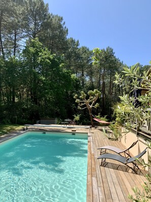Piscine extérieure, piscine chauffée