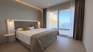 3 dormitorios, tabla de planchar con plancha, Internet