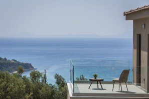 Terrace/patio - Luxury Kefalonia Villa-Sun N Sea Kefalonia Villa (kefalonia)