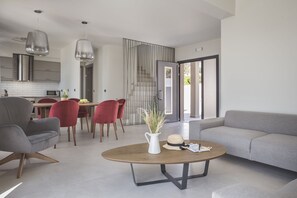 Smart TV, offices - Luxury Kefalonia Villa-Sun N Sea Kefalonia Villa (kefalonia)