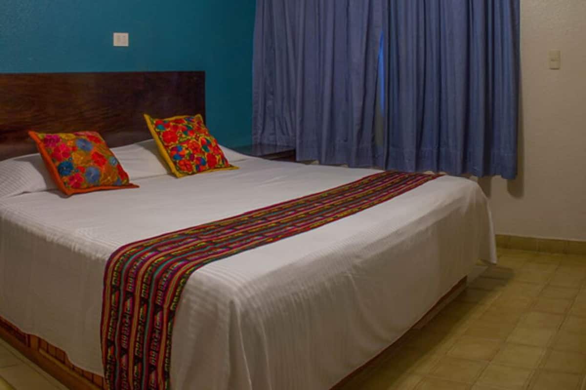 Habitación estándar | Wifi gratis y ropa de cama