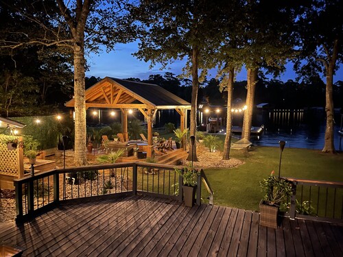 The Perfect Getaway Just 2 hours Northeast of Houston!  Come enjoy tranquility!