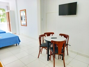 Design Apartment | In-room dining