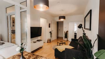 1 bedroom, desk, iron/ironing board, free WiFi