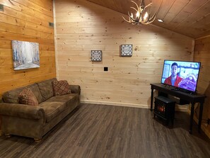 TV connectée, cheminée