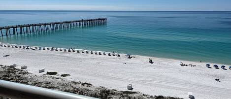 ビーチ、ビーチタオル