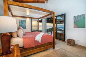 4 عدّة غرف نوم وخزنة داخل الغرفة ومكواة/لوح كي وواي فاي مجانًا