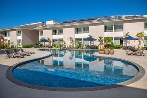 Outdoor pool - Sun Bahia Praia Hotel (Porto Seguro)