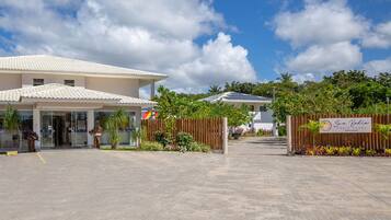 Fachada da propriedade