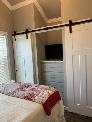 1 bedroom, free WiFi - The Cooks Kitchen (Plainview)