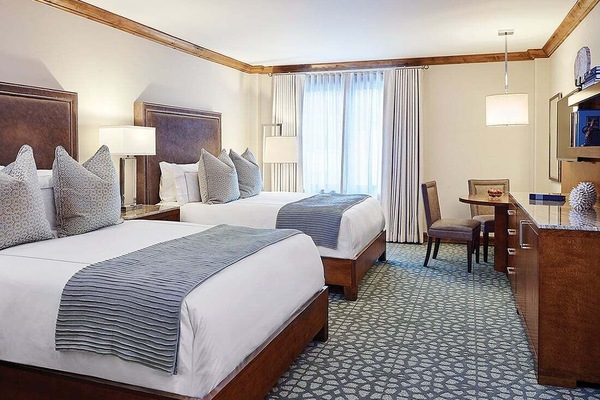 Luxury Plaza Room - Two Queen - Sebastian Vail