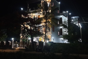 Exterior - Kumaran Kudil (Bodinayakanur)