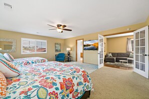 5 bedrooms, iron/ironing board, free WiFi, bed sheets
