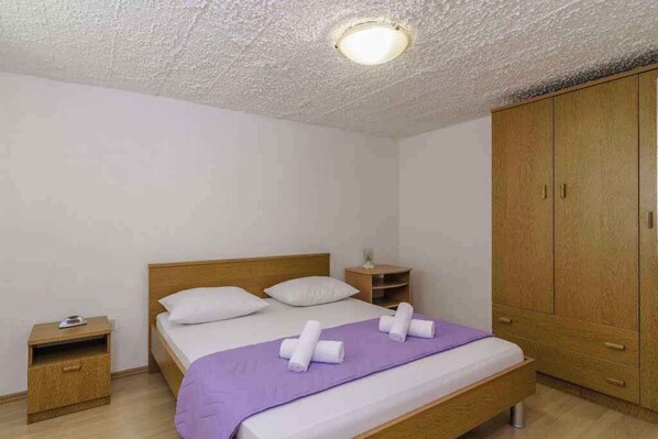 1 bedroom, WiFi
