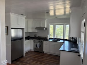 Fridge, microwave, oven, stovetop - In Town Hideaway for a Block Island Getaway!!! (New Shoreham)