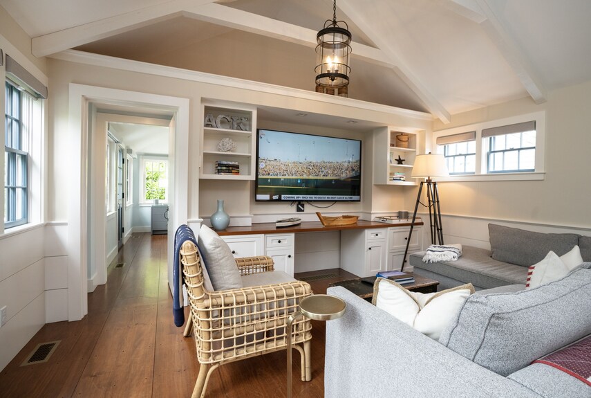 Luxurious New Cottage! 5-min. Walk To Main St. And Harbor Beaches - Nantucket, MA