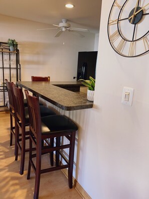 Dining - 1 Block from Beach, Fully Furnished Summer Rental (Belmar)