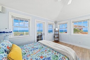 4 chambres, fer et planche à repasser, lit parapluie, Wi-Fi gratuit