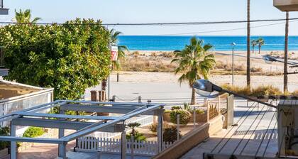 Apartamento familiar con la playa a un paso