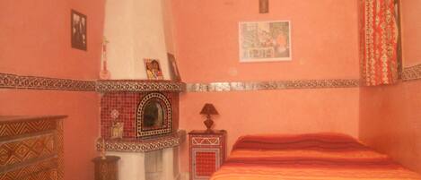 1 室のベッドルーム、インターネット