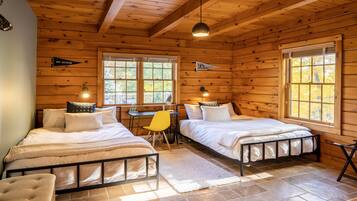 4 bedrooms, desk, iron/ironing board, travel crib