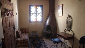 Room - We look forward to welcoming you to our home (Essaouira)